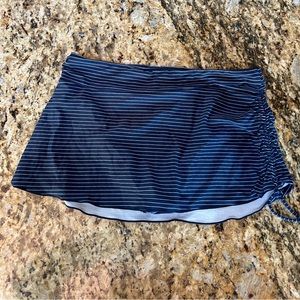 Carve Hoku Swim Skirt size small